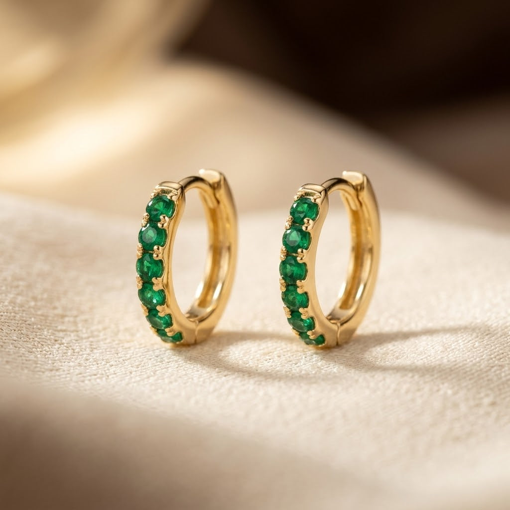 Brincos de Argola em Ouro com Esmeralda